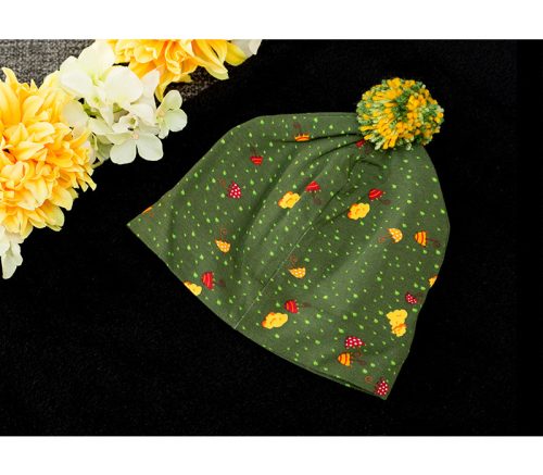 Pomponos, két rétegű sapka – esernyő/fenyő zöld